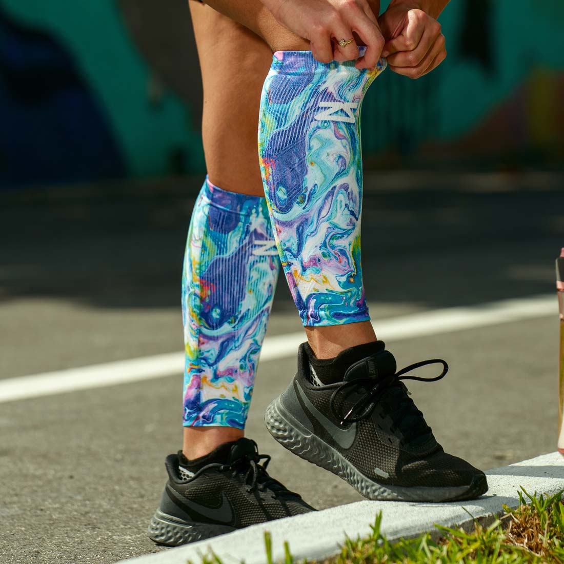 Fluid Art Compression Leg SleevesLeg Sleeves - Zensah