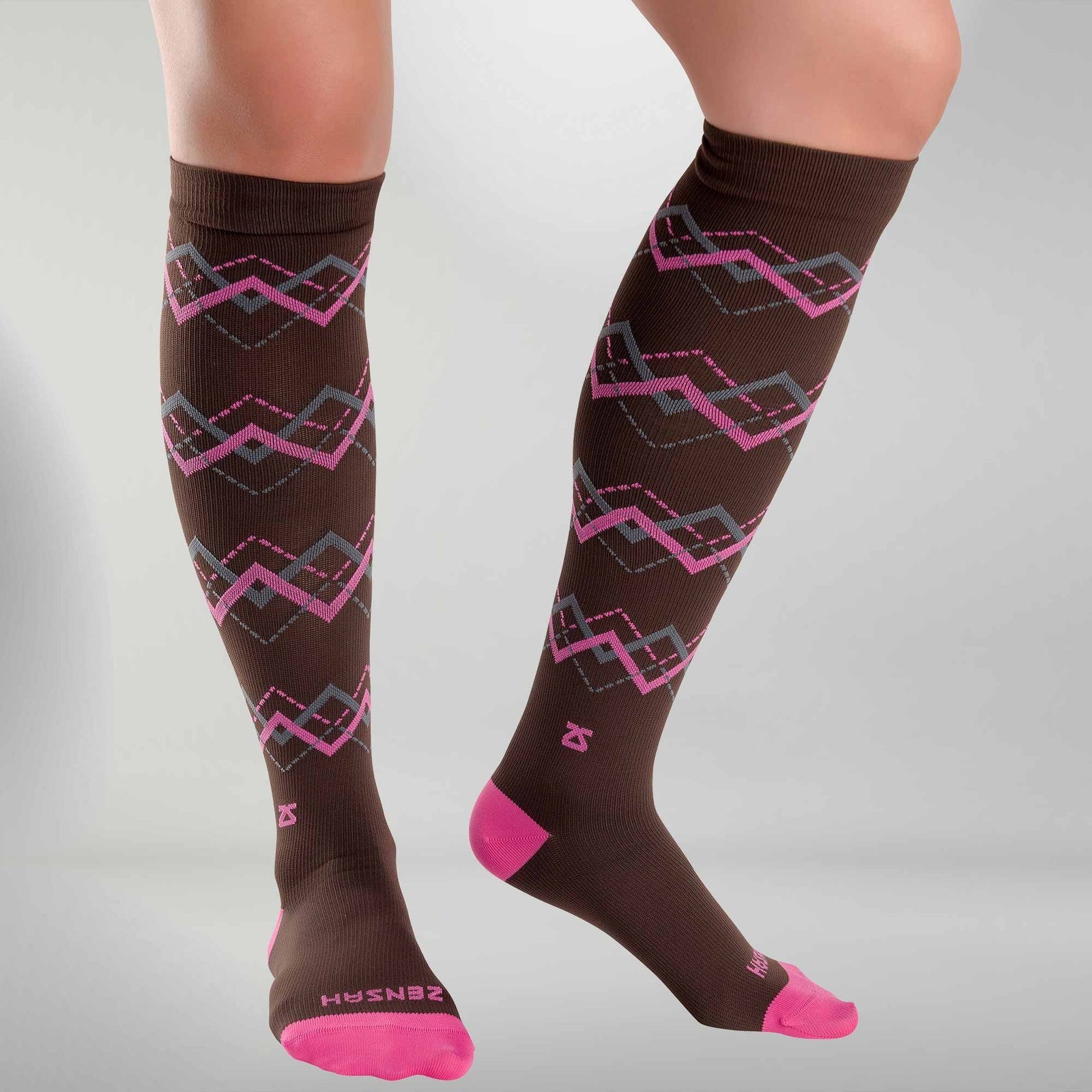 Chevron Argyle Compression SocksSocks - Zensah