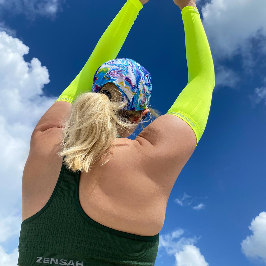 Race Hat (Fluid Art)Hat - Zensah