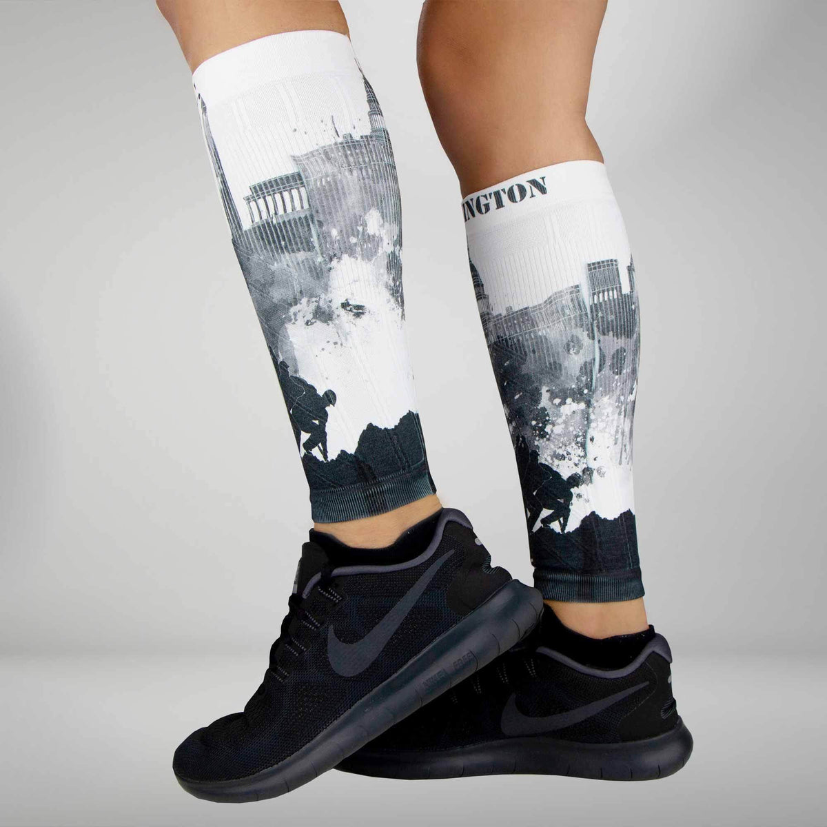 DC Skyline Compression Leg SleevesLeg Sleeves - Zensah