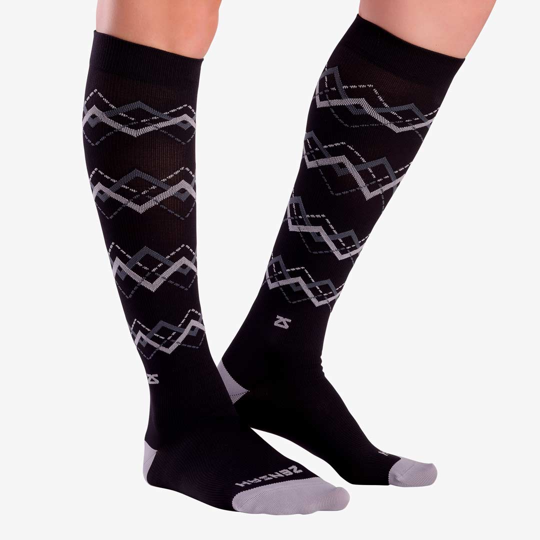 Chevron Argyle Compression SocksSocks - Zensah