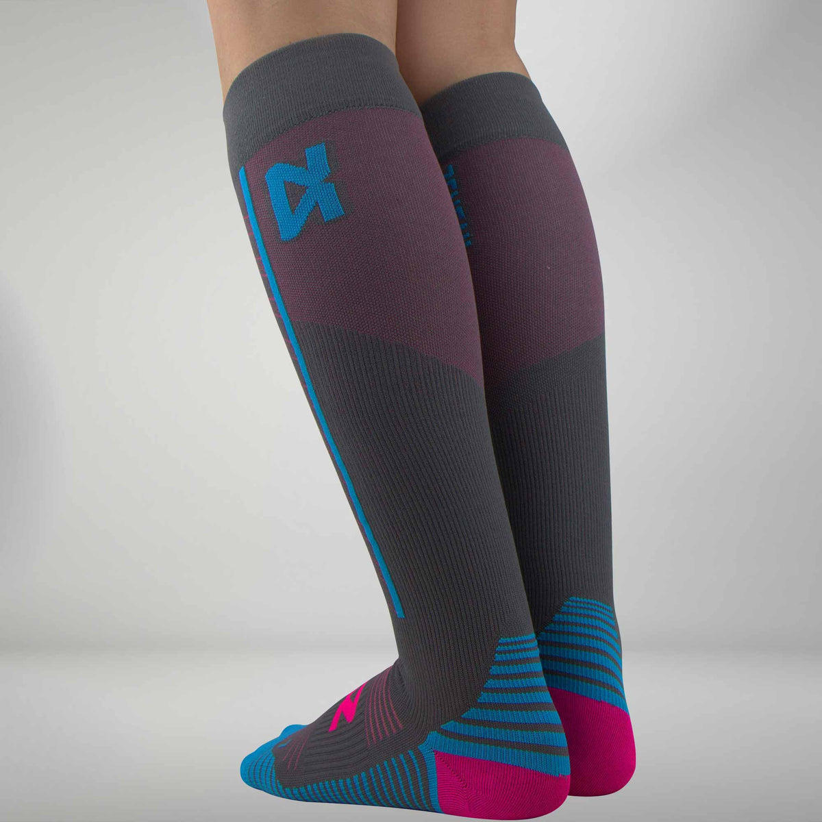 Featherweight Compression SocksSocks - Zensah