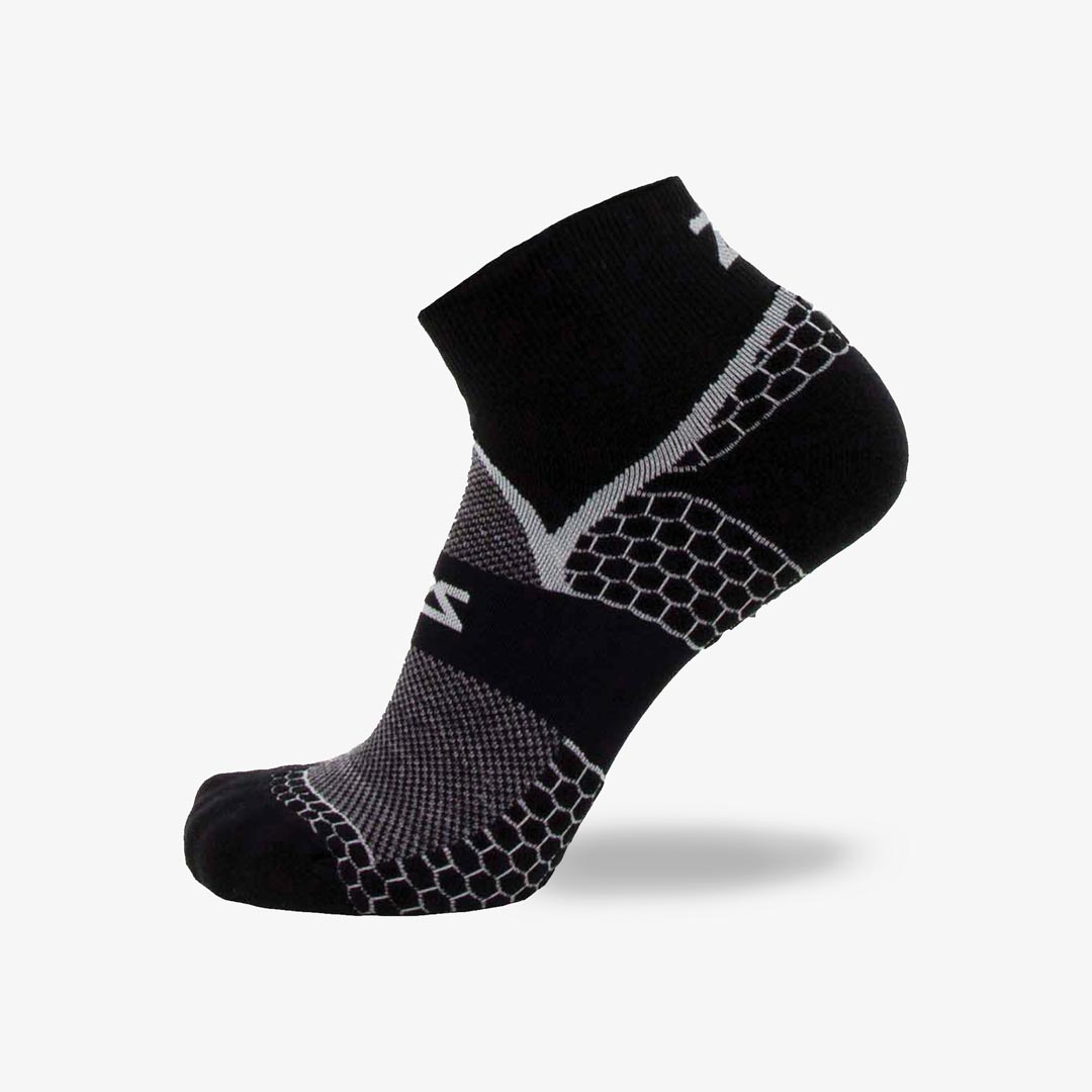 Grit 2.0 Running Socks (Quarter)Socks - Zensah